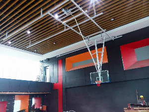北京体育馆电动悬空篮球架安装